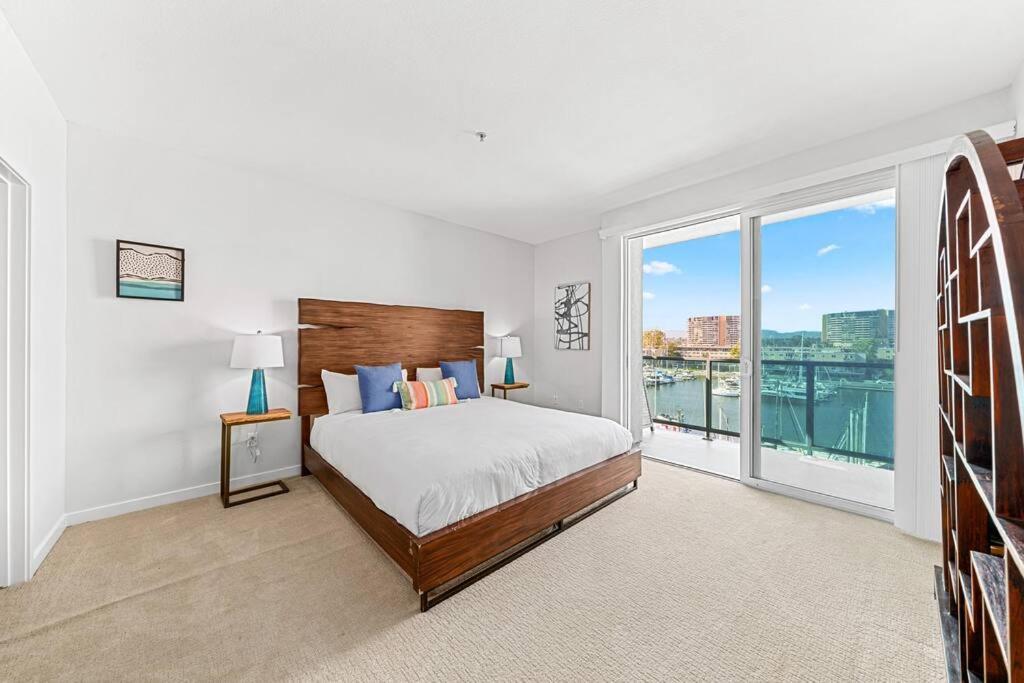 Emerald Gem 2bedroom 2bath With Full Marina View * Los Ángeles